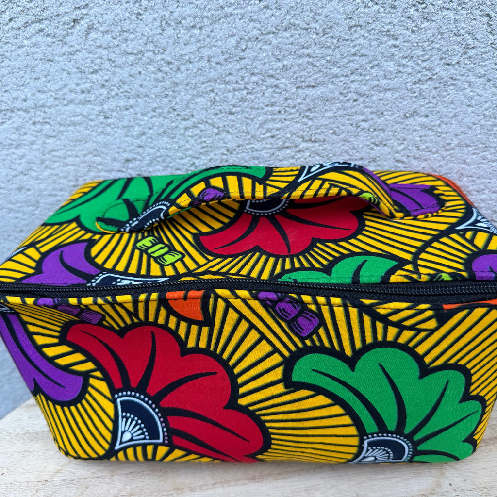 Trousse de toilette en tissu wax – Multi-compartiments