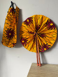 Éventail africain en wax jaune et rouge avec pochette assortie