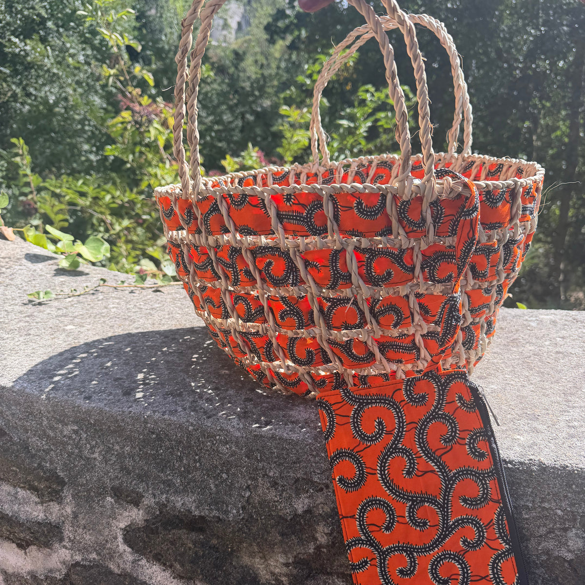 Panier tressé en wax orange
