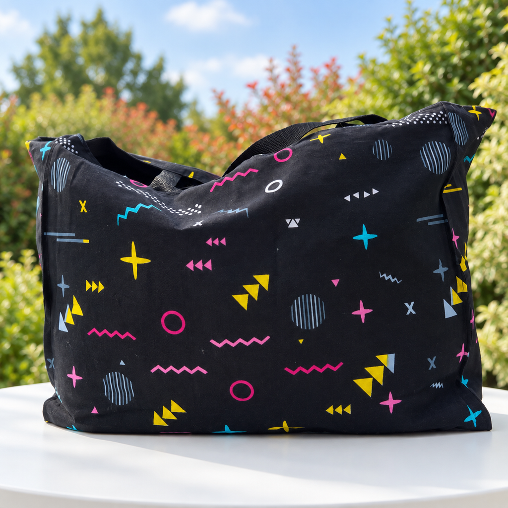 Grand tote bag noir – Motifs graphiques multicolores