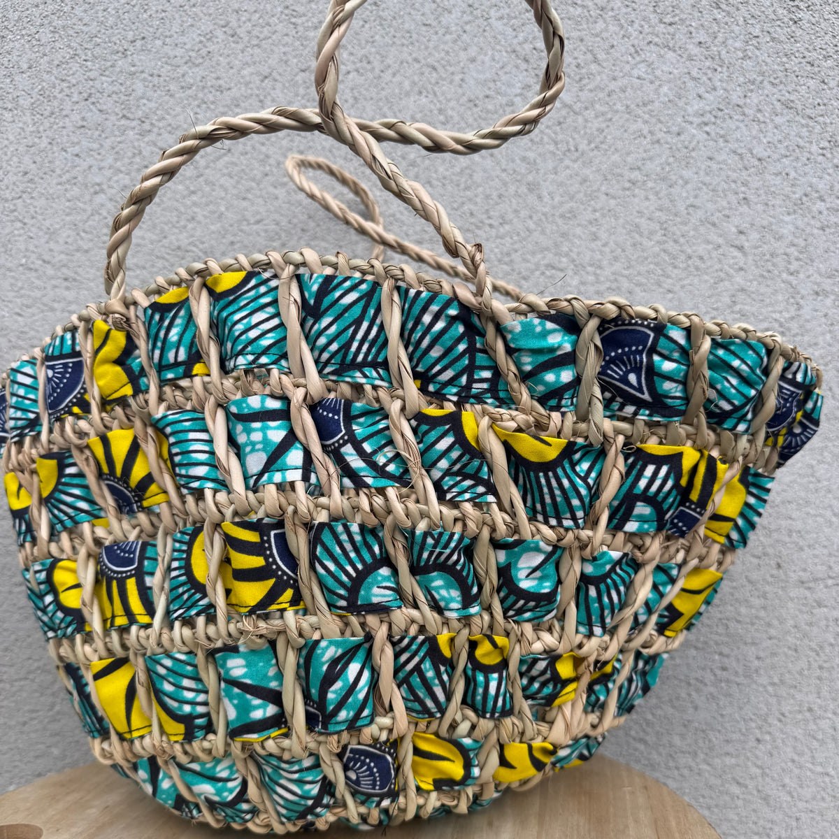 Panier tressé wax turquoise & jaune