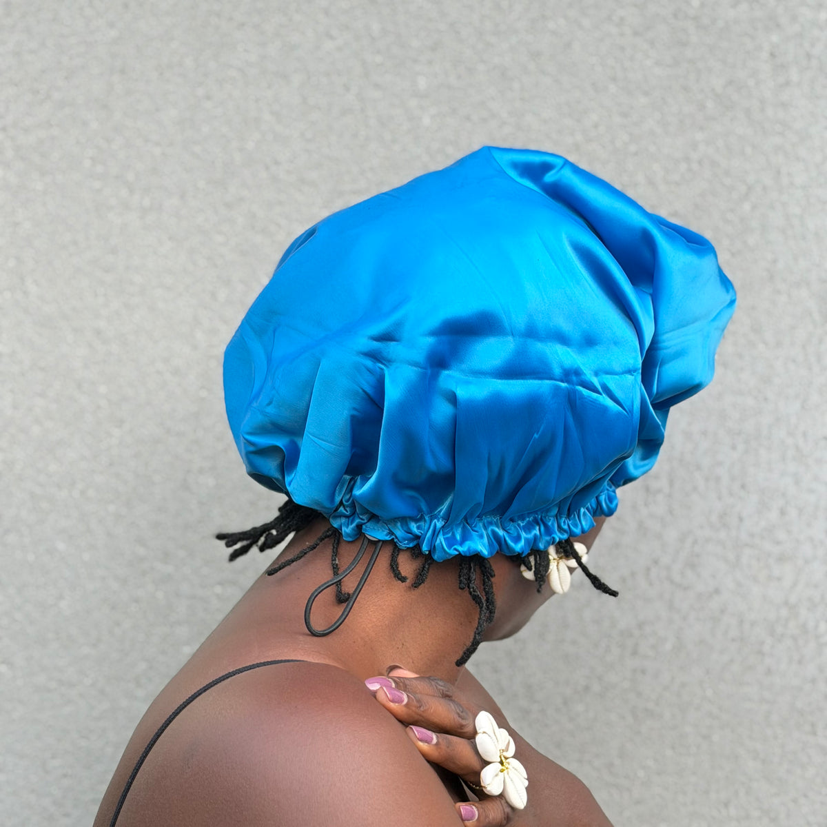 Bonnet wax & satin bleu ajustable