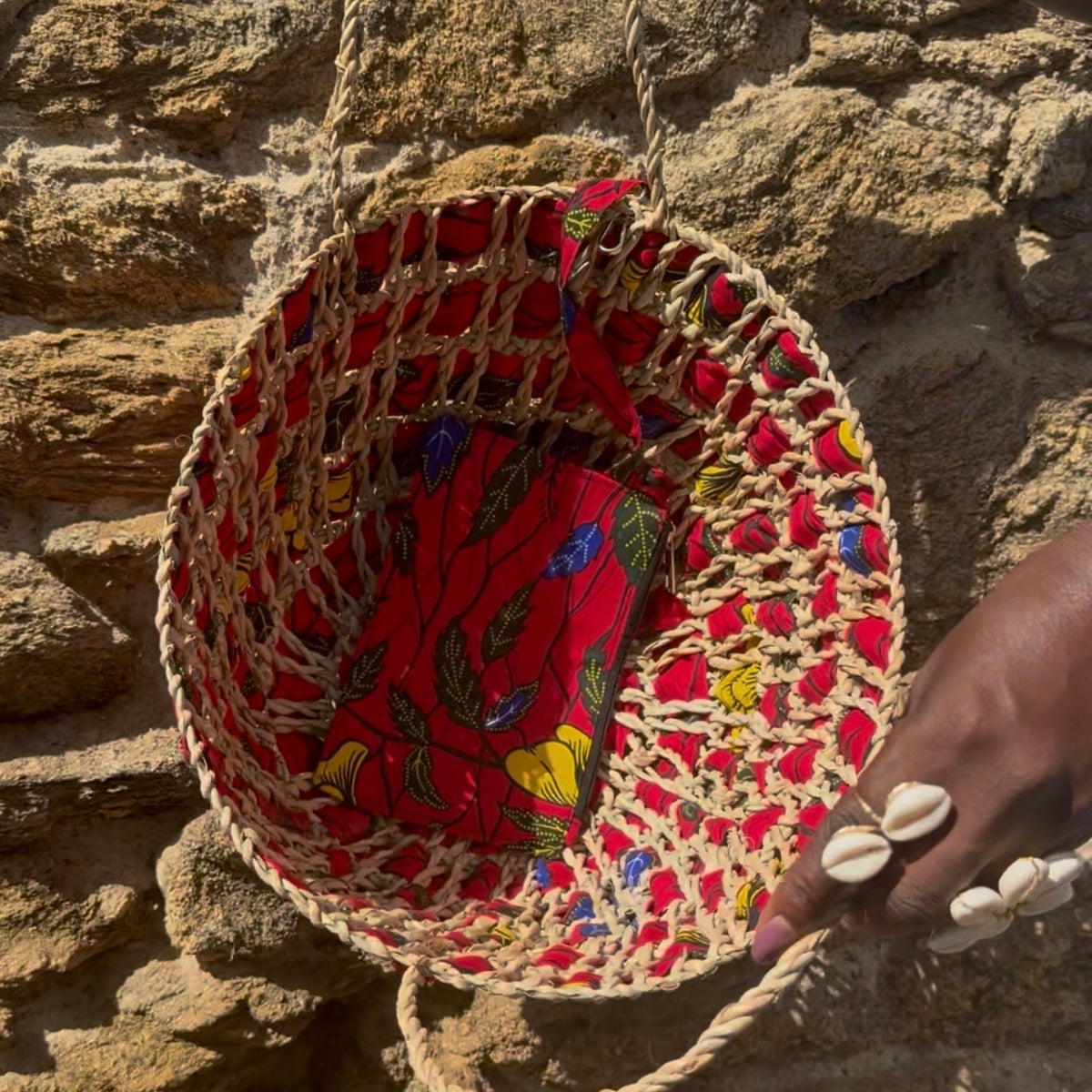 Panier tressé wax rouge